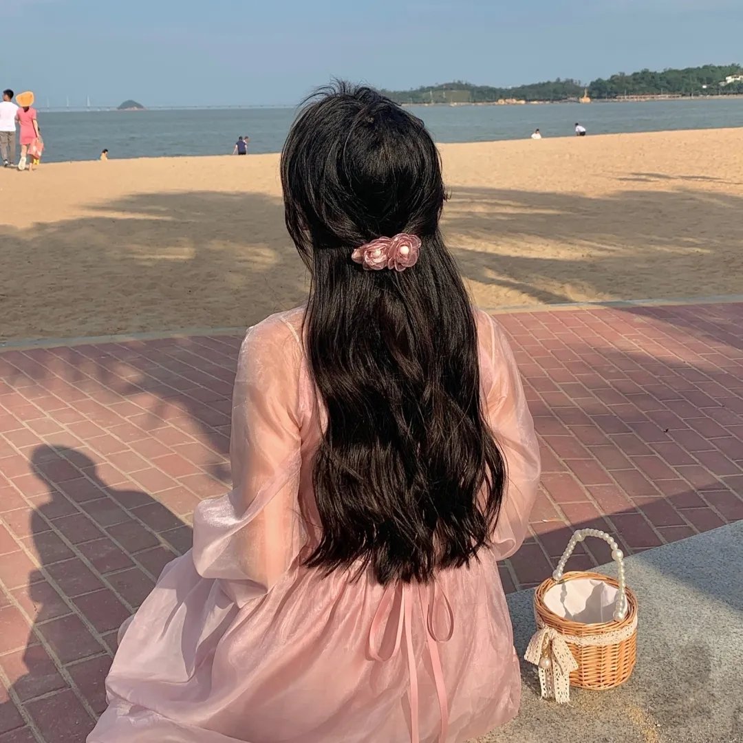 女主角