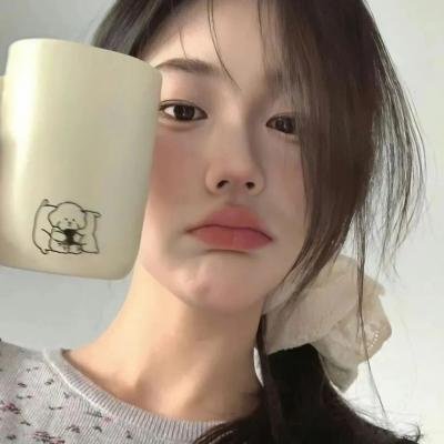 白色微笑